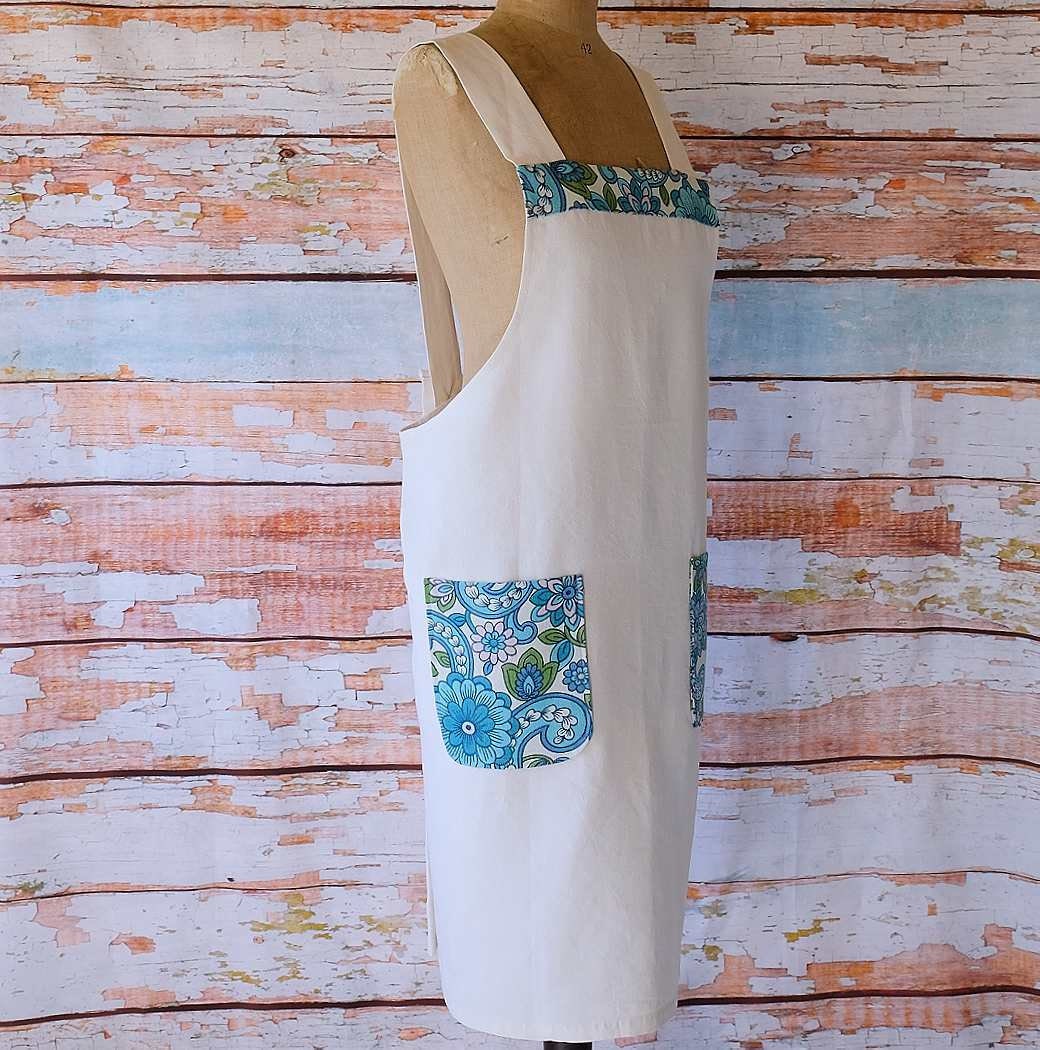 Vintage Linen Pinafore Apron: Floral Accents, Comfortable House Coat