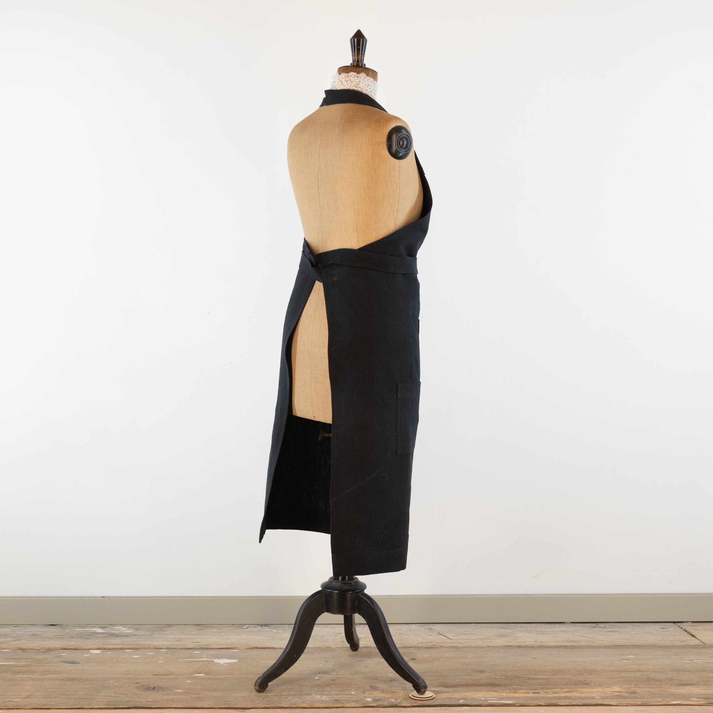 Large Charcoal cook's apron, dyed vintage French linen - baking, cooking, gardening, chef's, gift, unisex, barbecue