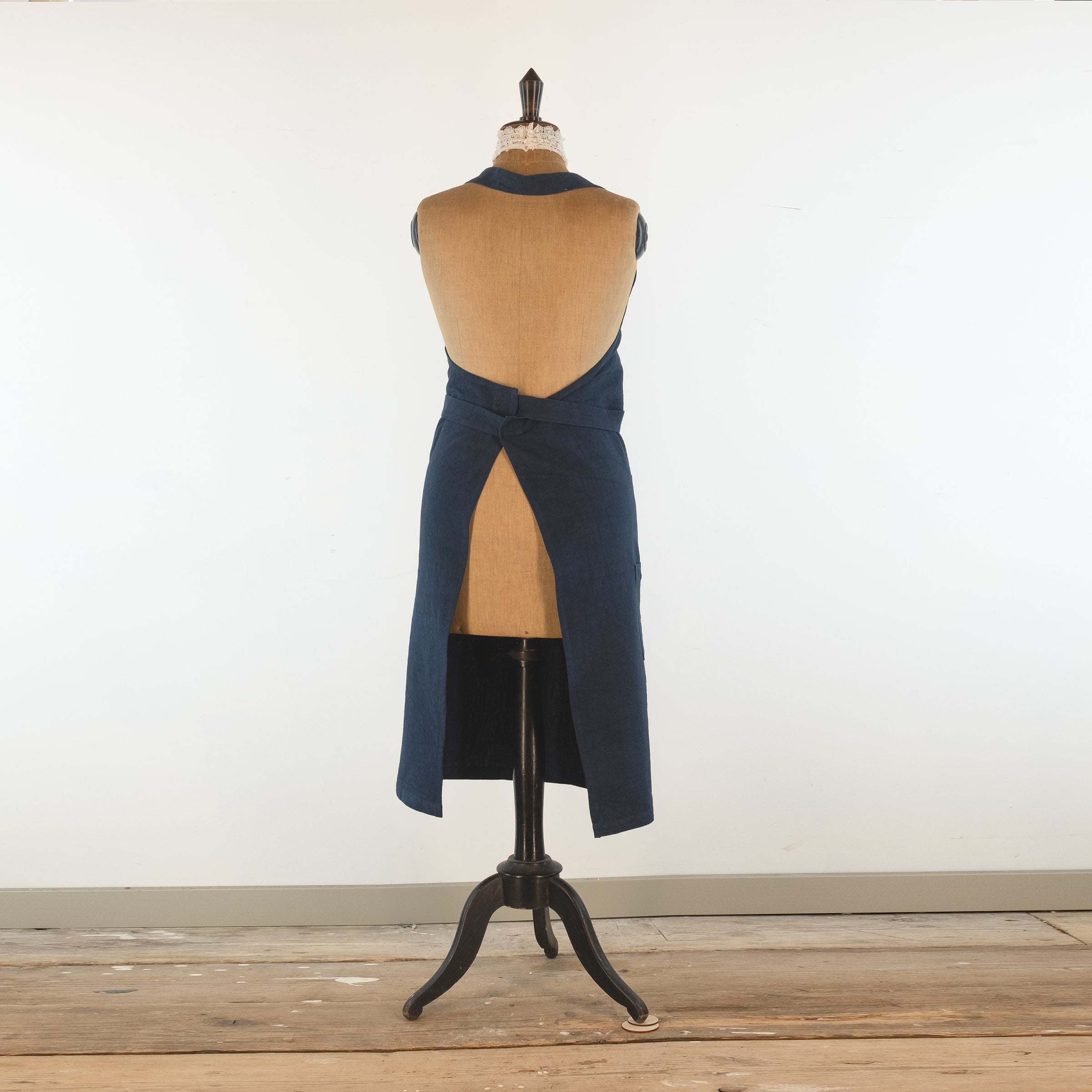 Large dark blue cook's apron, dyed vintage French linen - for baking, cooking, gardening, chef's, gift, unisex, barbecue