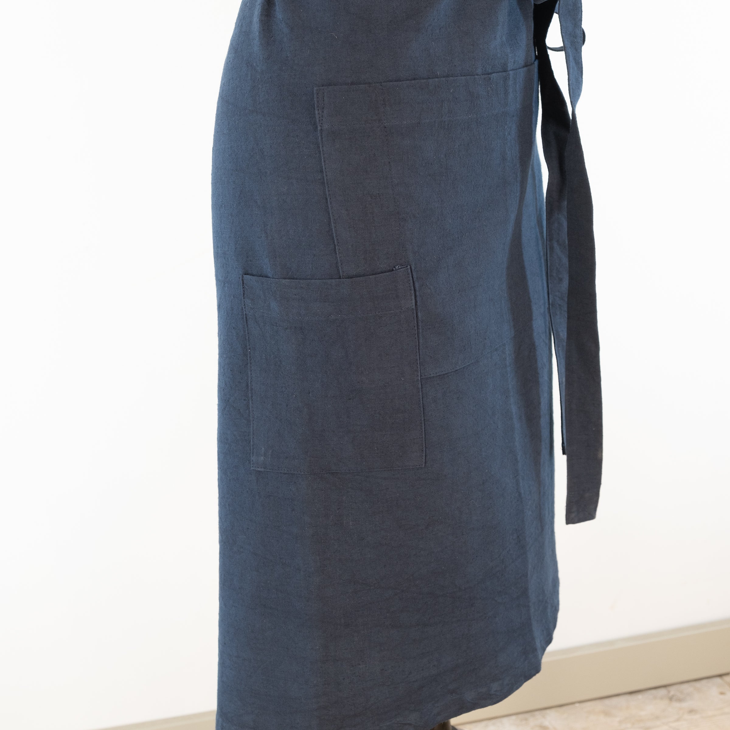 Large dark blue cook's apron, dyed vintage French linen - for baking, cooking, gardening, chef's, gift, unisex, barbecue
