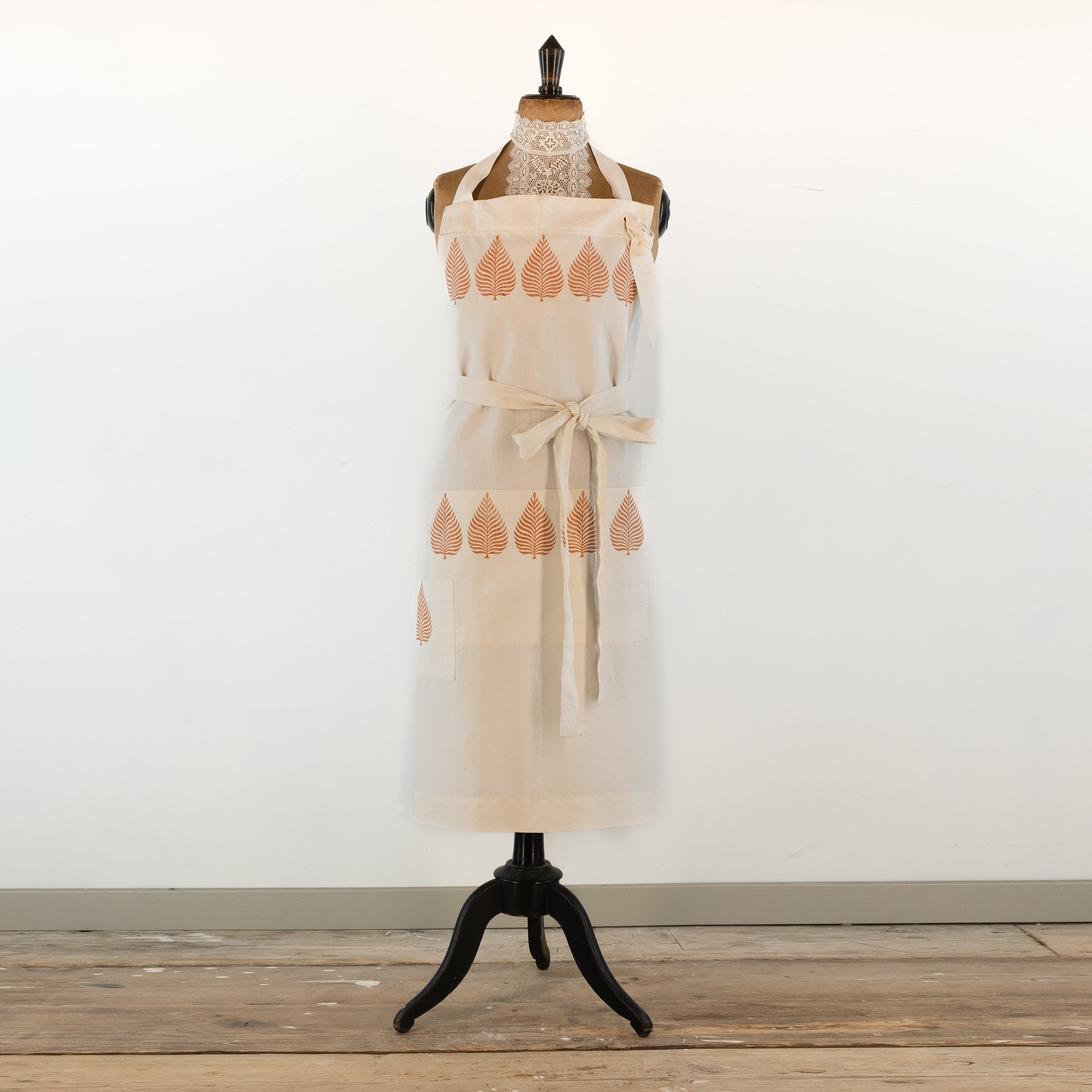 Large Leaf printed cook's apron, dyed vintage French linen - baking, cooking, gardening, chef's, gift, unisex, barbecue