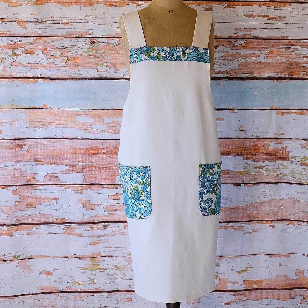 Vintage Linen Pinafore Apron: Floral Accents, Comfortable House Coat